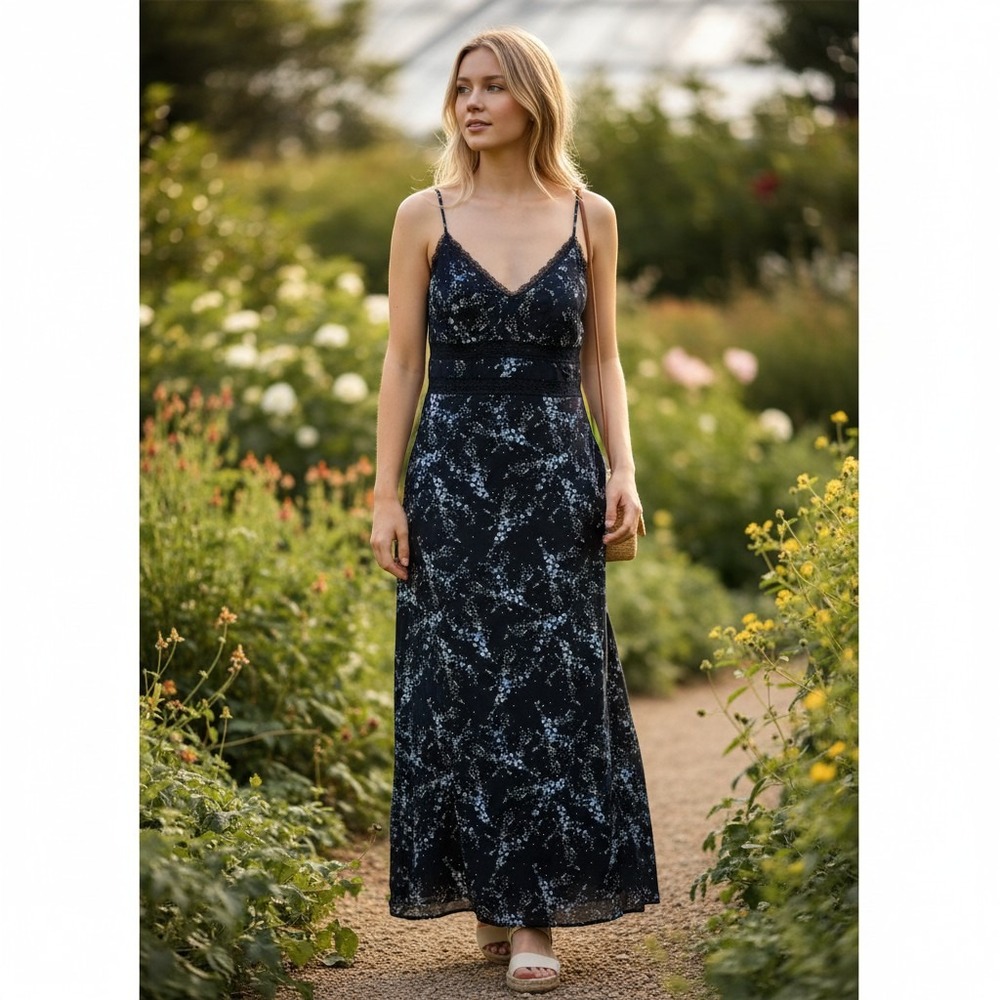 Sanctuary Black Floral Lace Trim Maxi Dress Side Zip Front Slit Size L